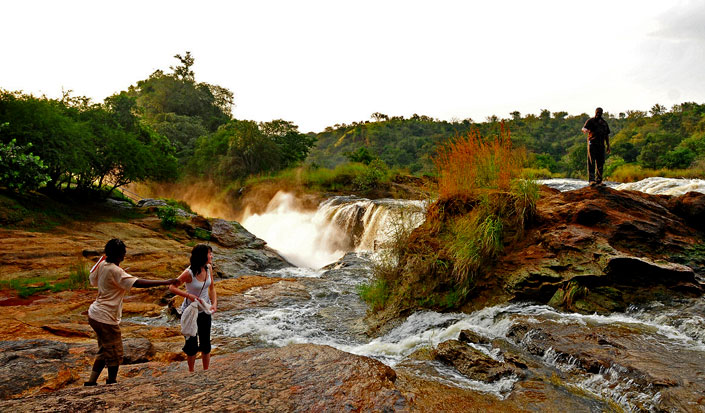 hiking top of murchison falls on a 3 days murchison falls safari tour