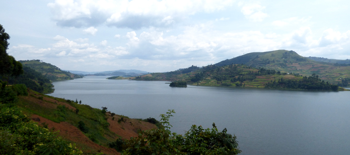 Lake Bunyonyi Kabale (Place of many little birds)