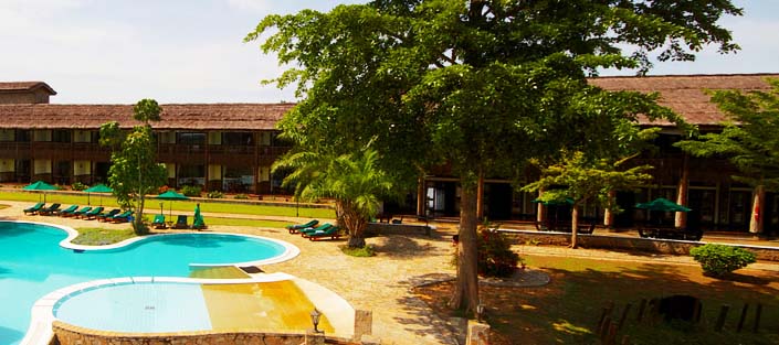 Paraa Safari Lodge